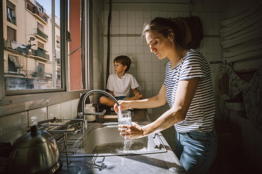 eau du robinet barcelone verre
