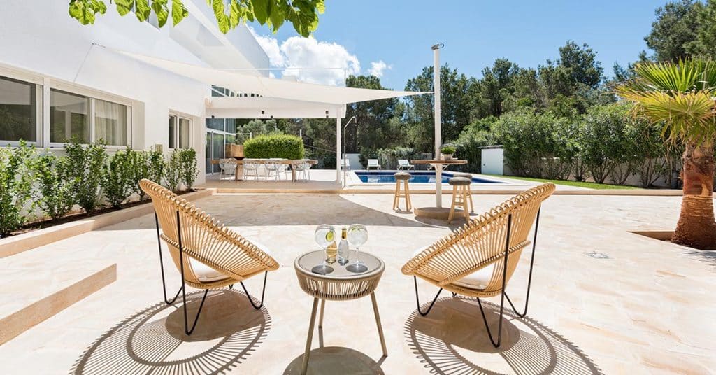 réserver logement adapté au groupe amis ibiza